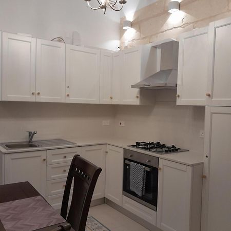 Charming Town House In Cospicua, Valperga Rooms Buitenkant foto