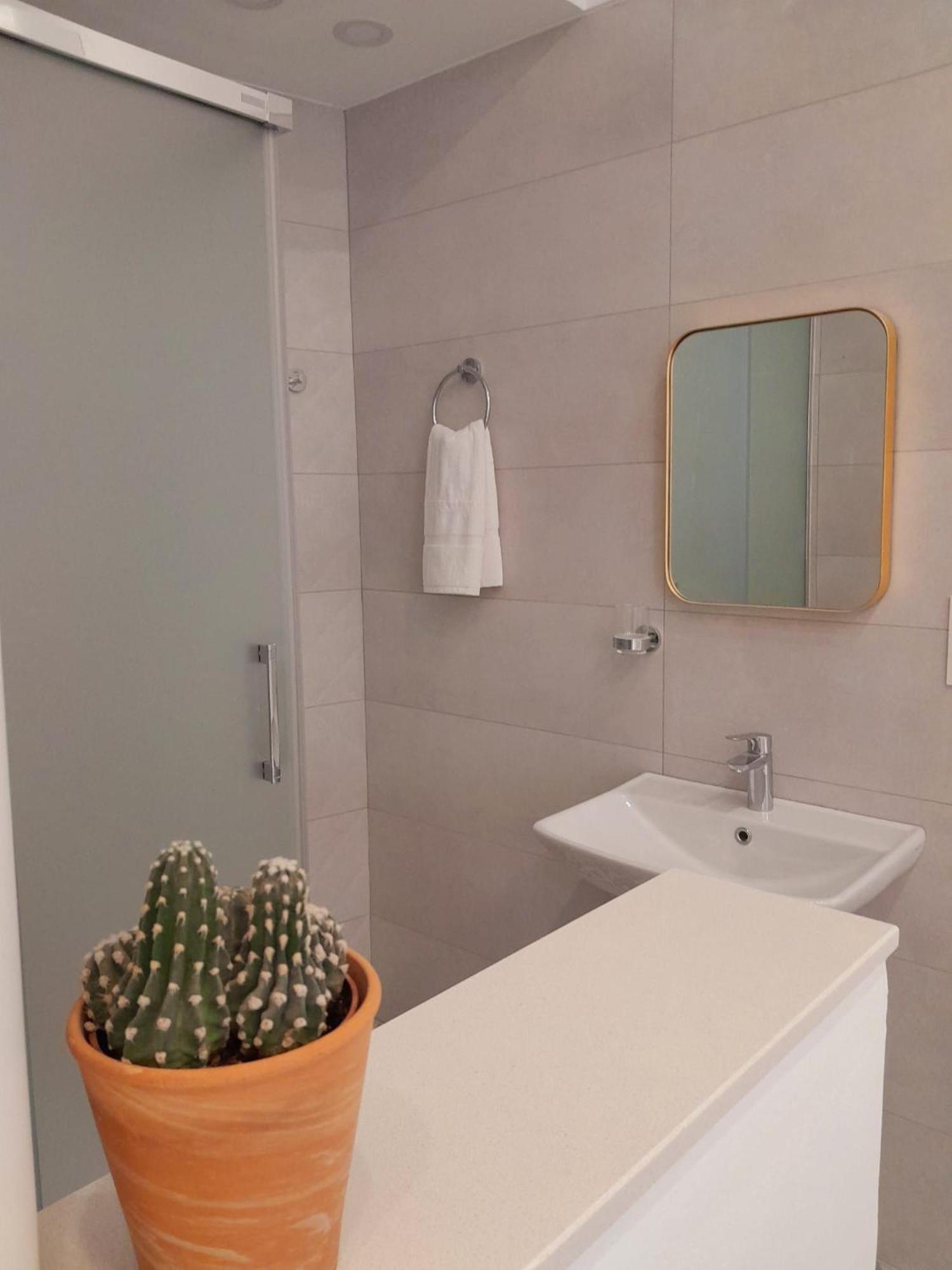 Charming Town House In Cospicua, Valperga Rooms Buitenkant foto