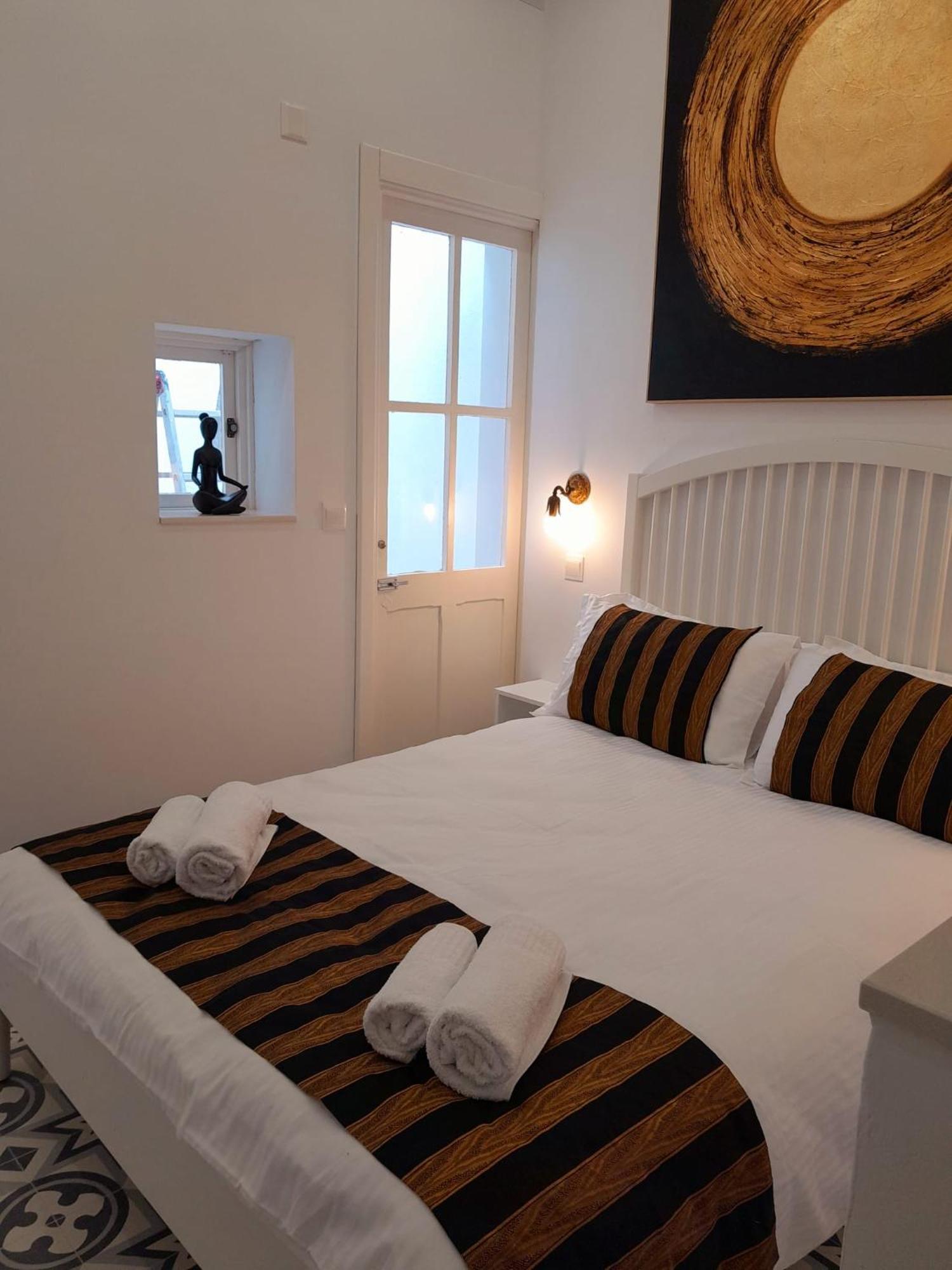 Charming Town House In Cospicua, Valperga Rooms Buitenkant foto